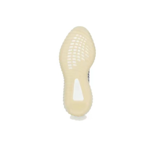 Ultra-Comfy Cream Yeezy Slides: Your Everyday Luxury Footwear - Image 5